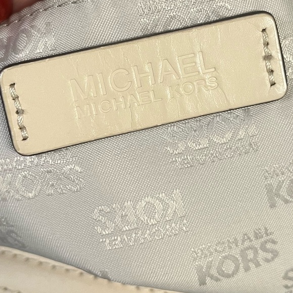 Michael Kors Shoulder Bag - Picture 15 of 15